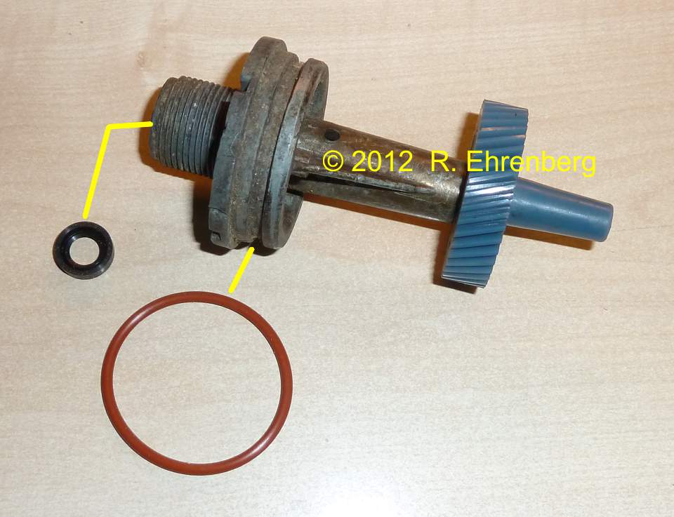 Buy Mopar NOS SEALS for Speedometer Gear Pinion Adapter A833 A727 A904